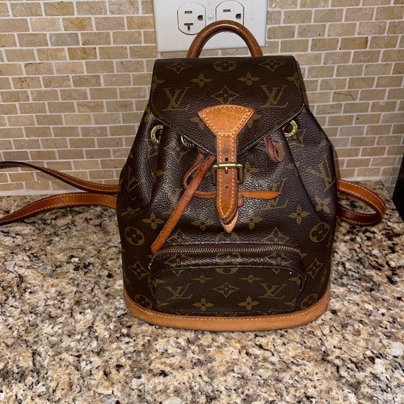Louis Vuitton Montsouris mini backpack - Picture 1 of 11